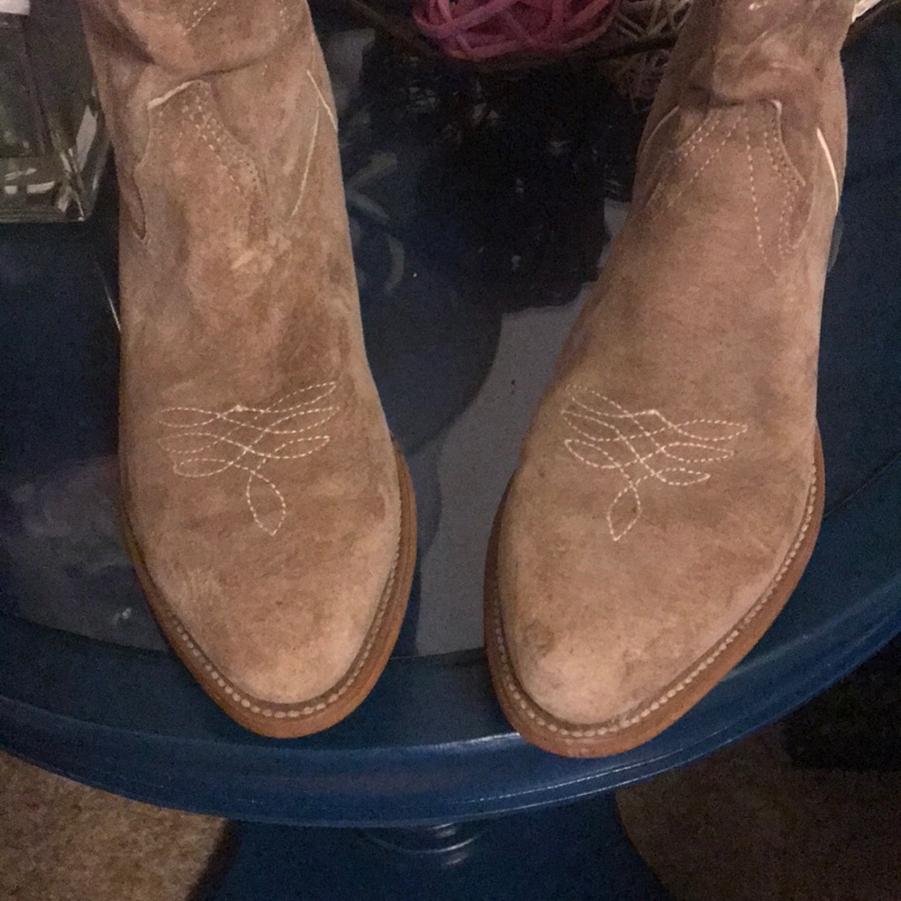 Cute Cowgirl boots